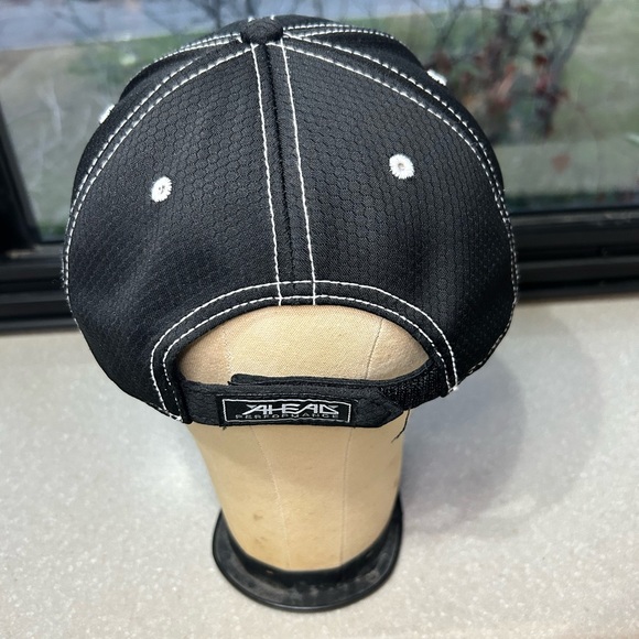 Walt Disney World Golf Hat - Picture 2 of 4